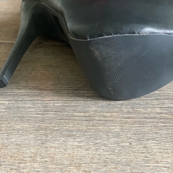 Black High heels Stilettos light use - Picture 5 of 9